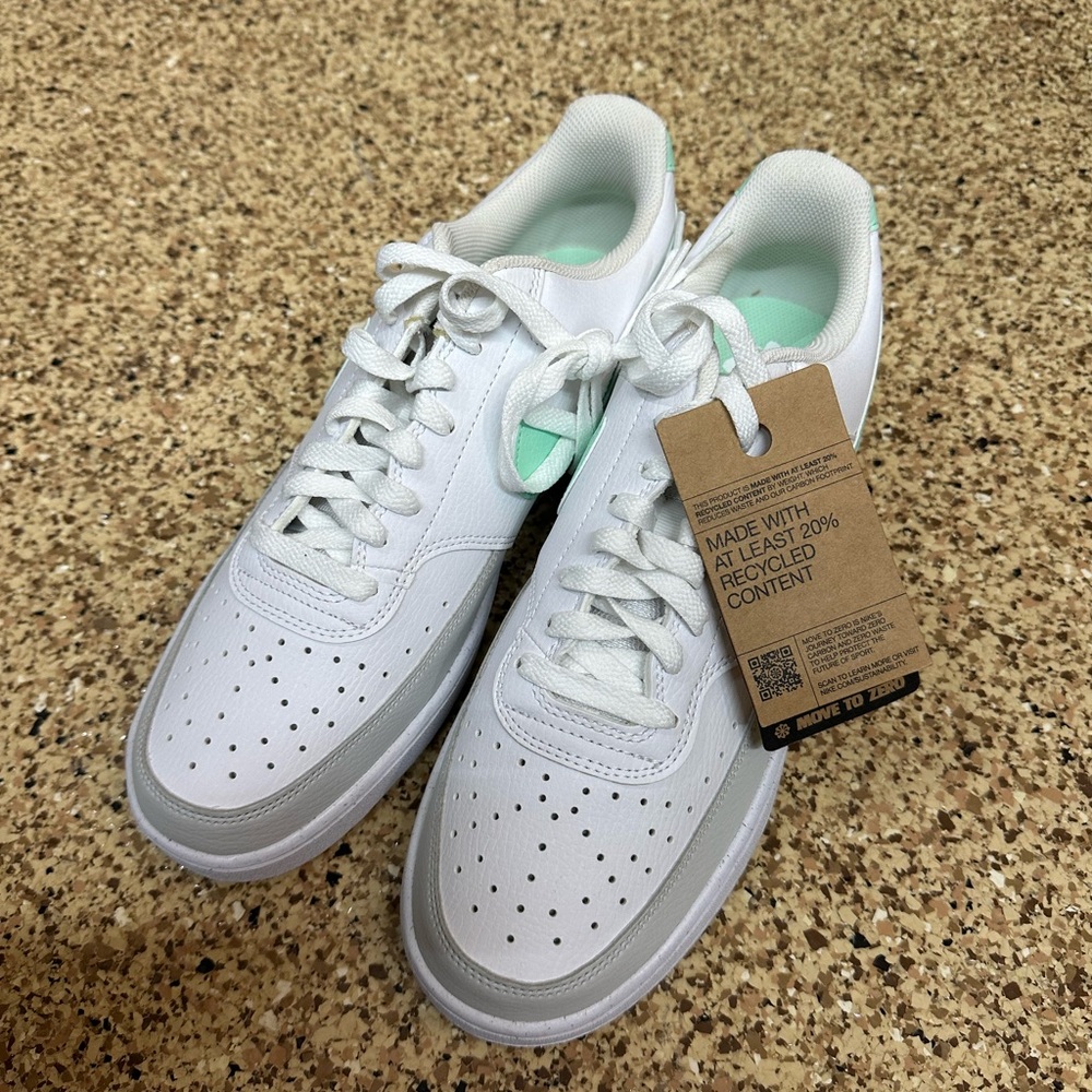 Nike Court Vision Low New